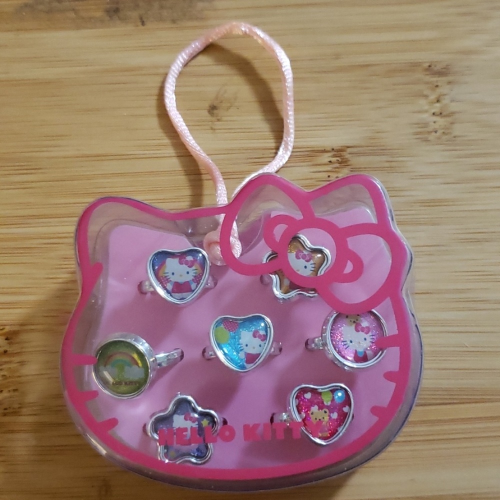 Hello kitty Adjustable 7 day ring set